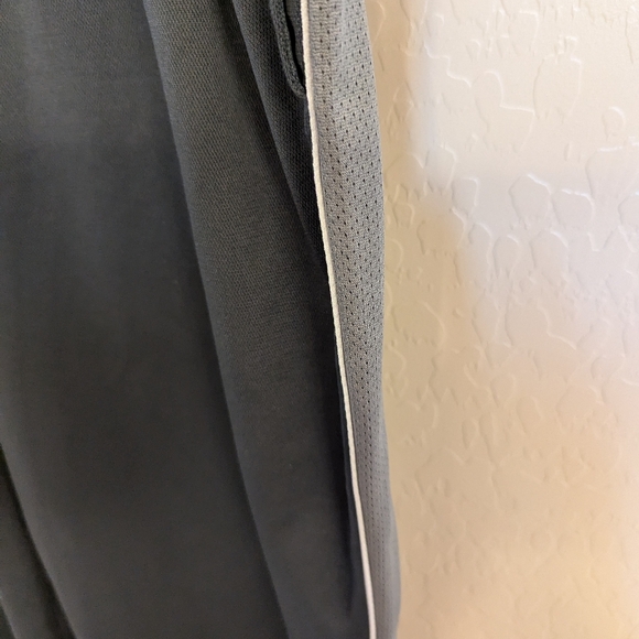 Gray Athletics Pants featuring DriWorks Mens XL BUNDLE AND SAVE - Picture 4 of 4